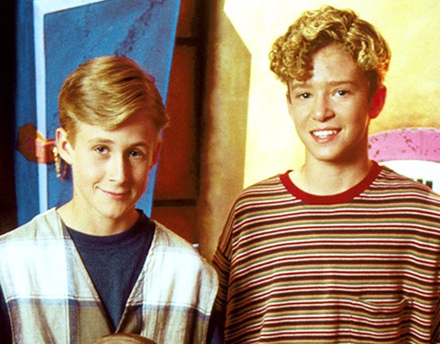 
	
	Ryan Gosling và Justin Timberlake đã thân thiết với nhau từ khi tham gia vào câu lạc bộ Mickey Mouse. Ryan thậm chí đã đến nhà của Justin và được mẹ Justin nuôi dưỡng suốt 6 tháng khi mẹ anh đi làm tại Canada.